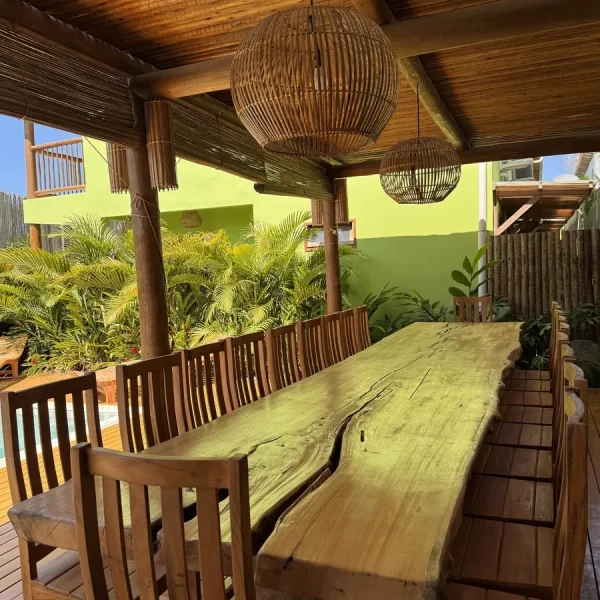 Mesa area de churrasco-min